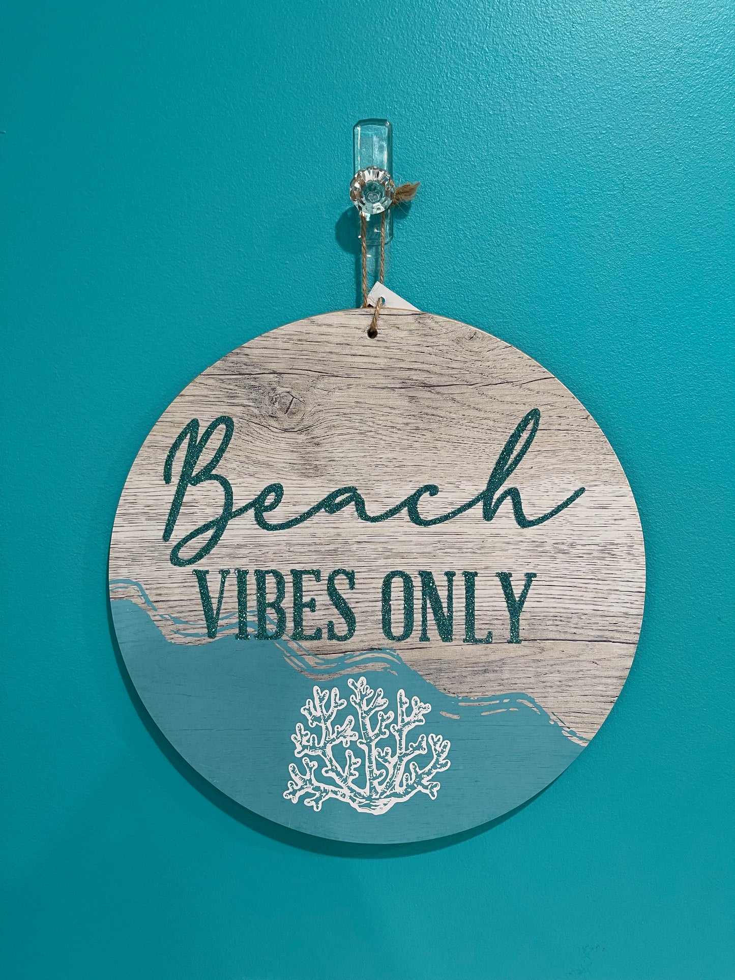 “Beach Vibes Only” Hanging Sign